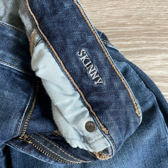 American Eagle Womens SKINNY Jeans - Picture 4 of 5